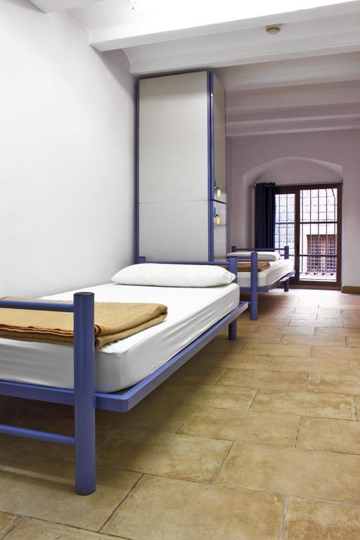 Center-Ramblas Guest House Barcelona מראה חיצוני תמונה