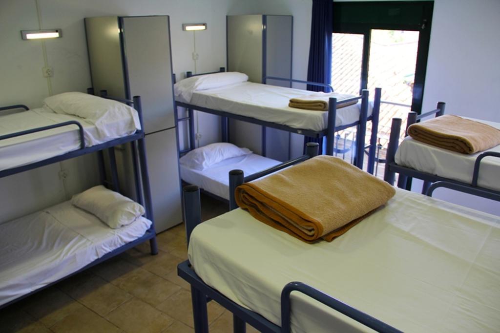 Center-Ramblas Guest House Barcelona חדר תמונה