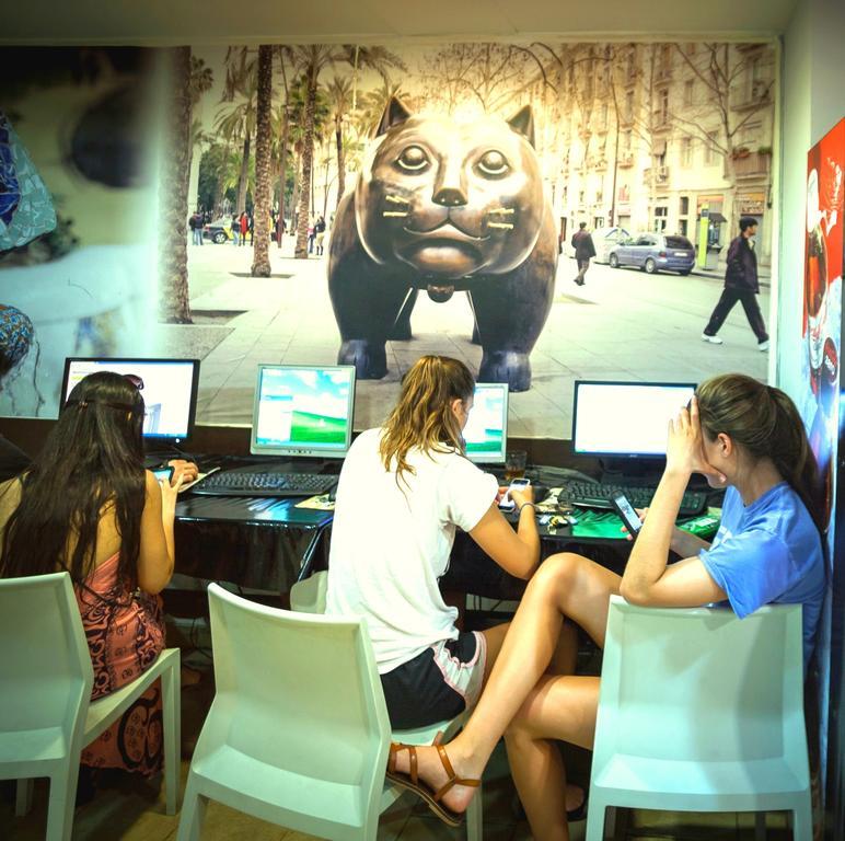 Center-Ramblas Guest House Barcelona מראה חיצוני תמונה